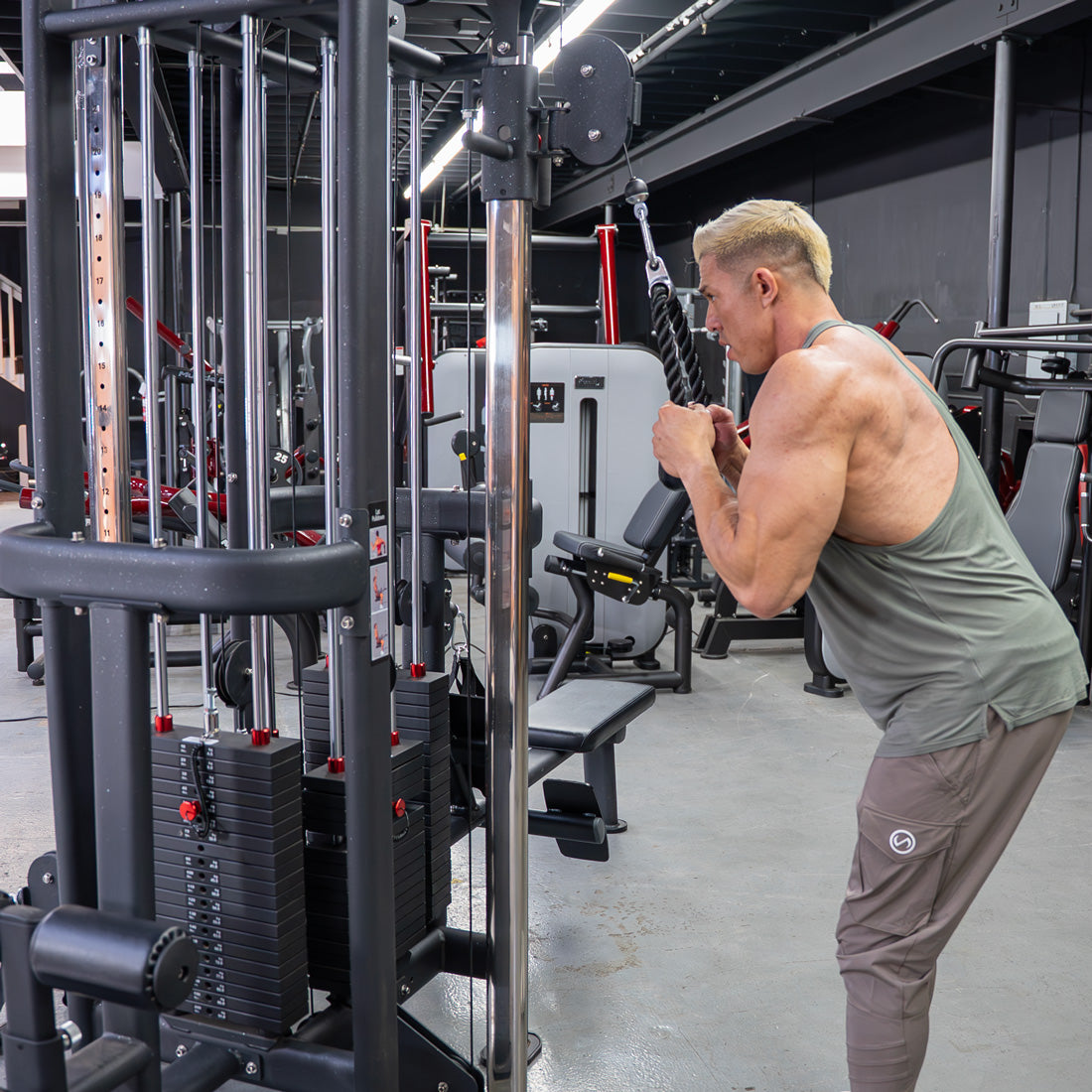 muscle d fitness standard 4 stack jungle gym black version with single handle pulley station