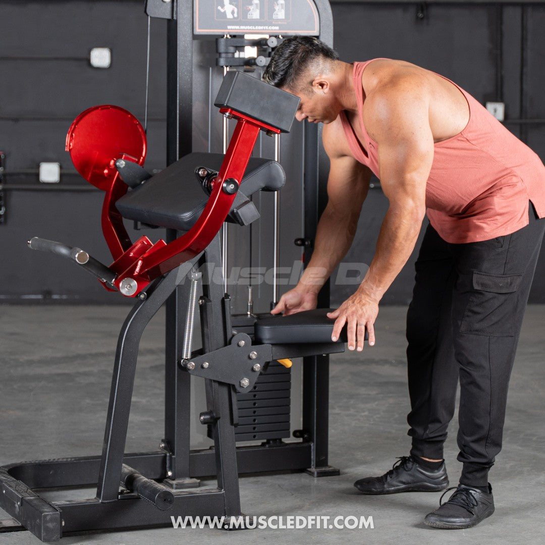 Classic V2 Selectorized Biceps Curl | Muscle D Fitness | 150lb Stack