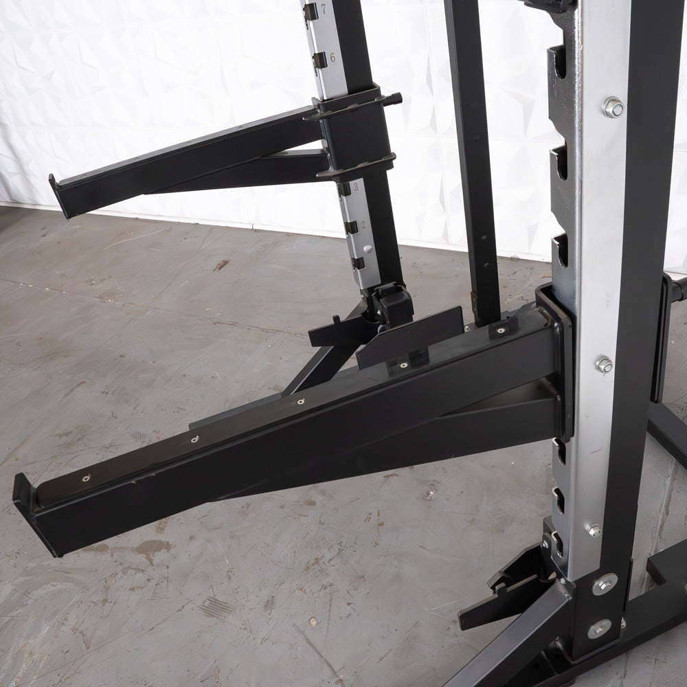 black commercial quality half rack detail