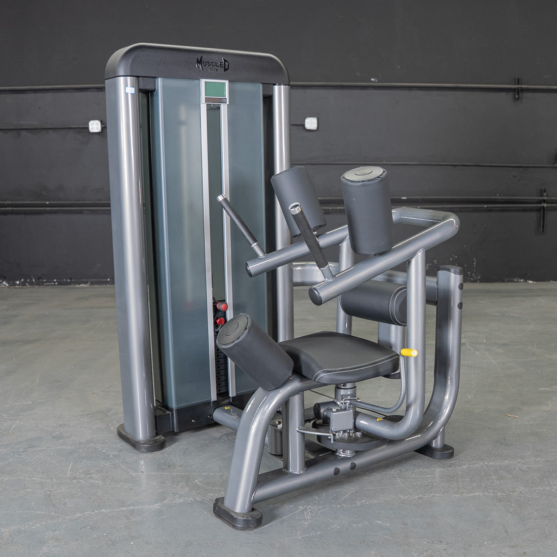 muscle d fitness commercial selectorized black and dark grey elite plus rotary torso machine