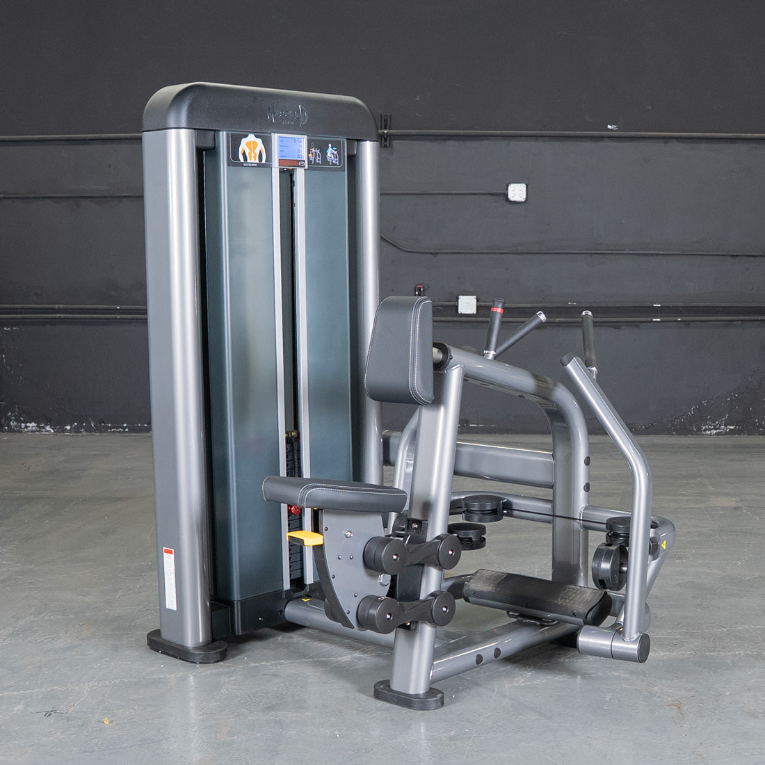 muscle d fitness commercial selectorized black and dark grey elite plus seated row machine