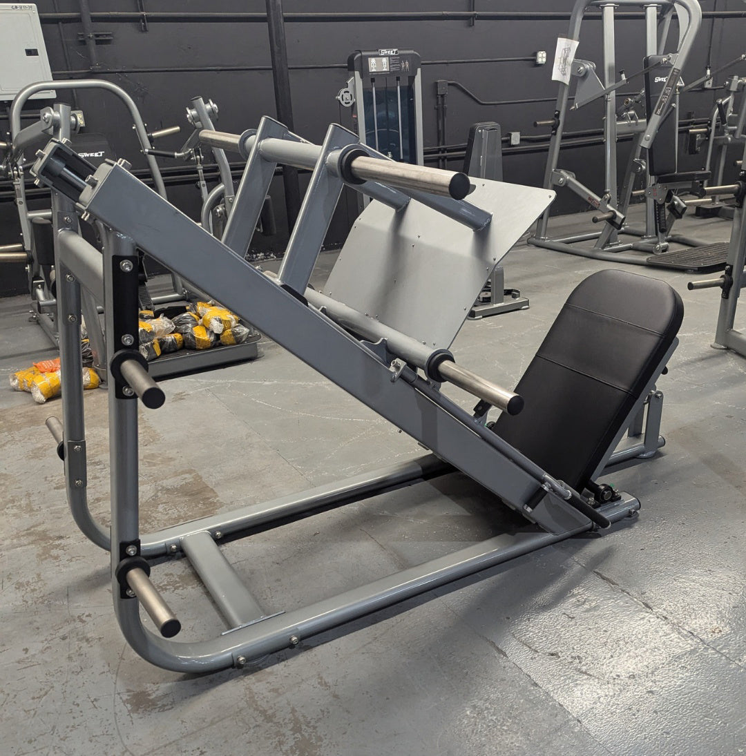 Pro Strength Heavy Duty Leg Press | Commercial Plate Loaded Leg Press