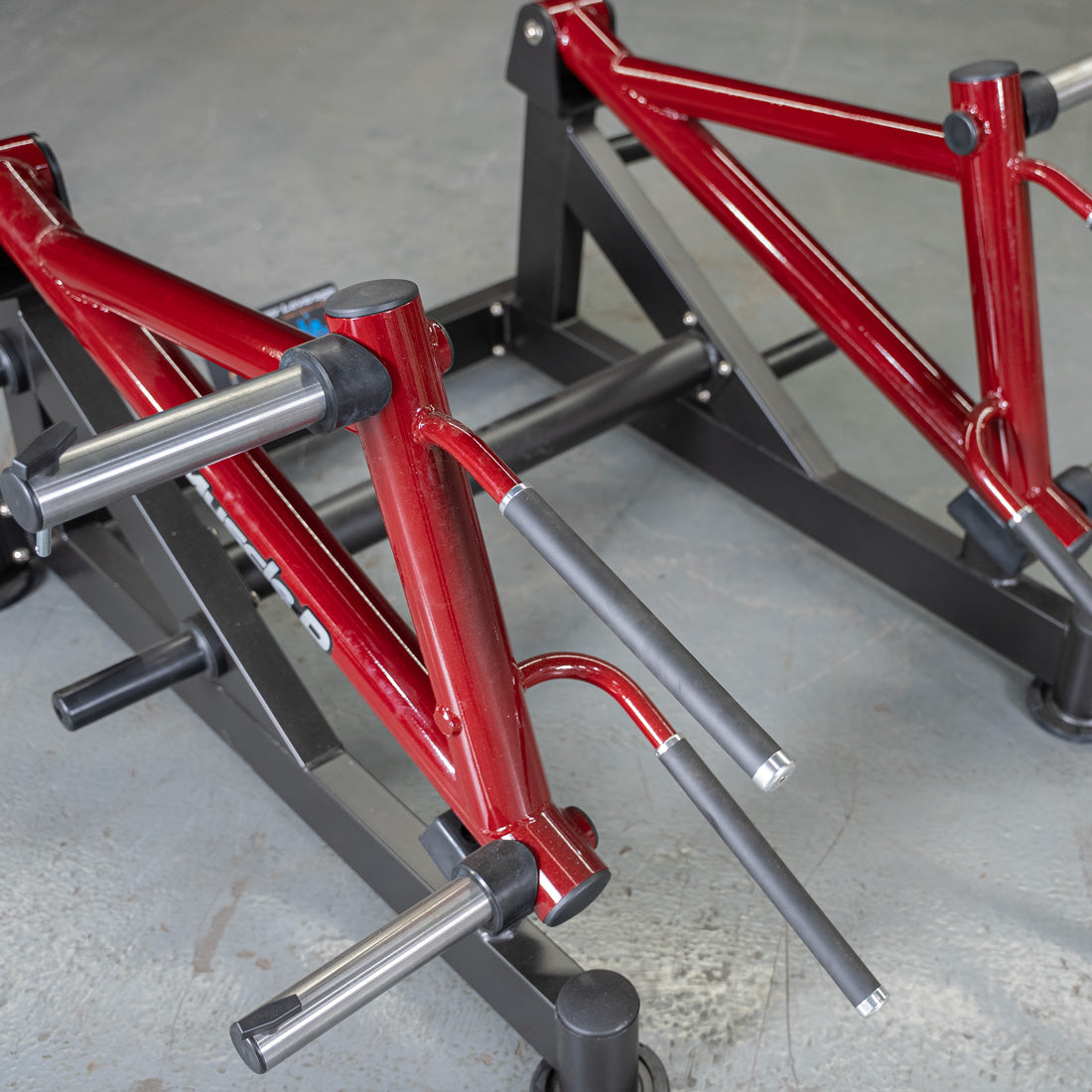 muscle d fitness commercial plate loaded black and maroon power leverage v2 deadlift/shrug machine detail