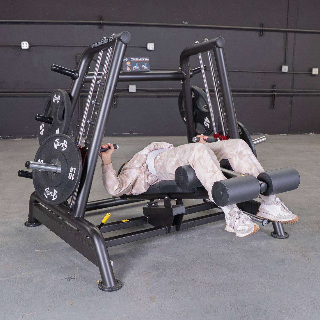 muscle d fitness commercial plate loaded black and maroon handle power leverage v2 flat decline convergent bench machine