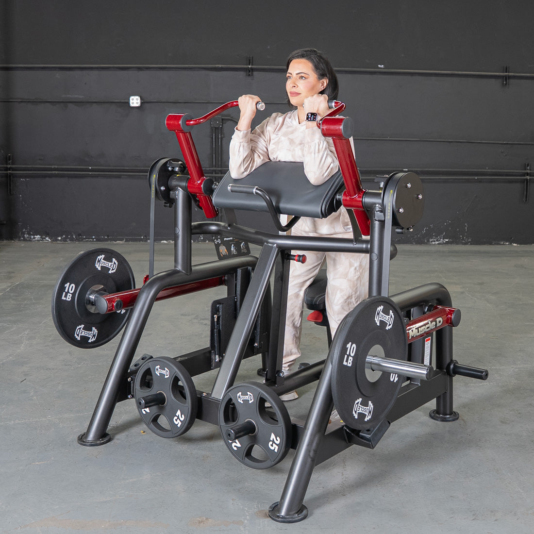 muscle d fitness commercial plate loaded black and maroon power leverage v2 iso lateral biceps curl machine