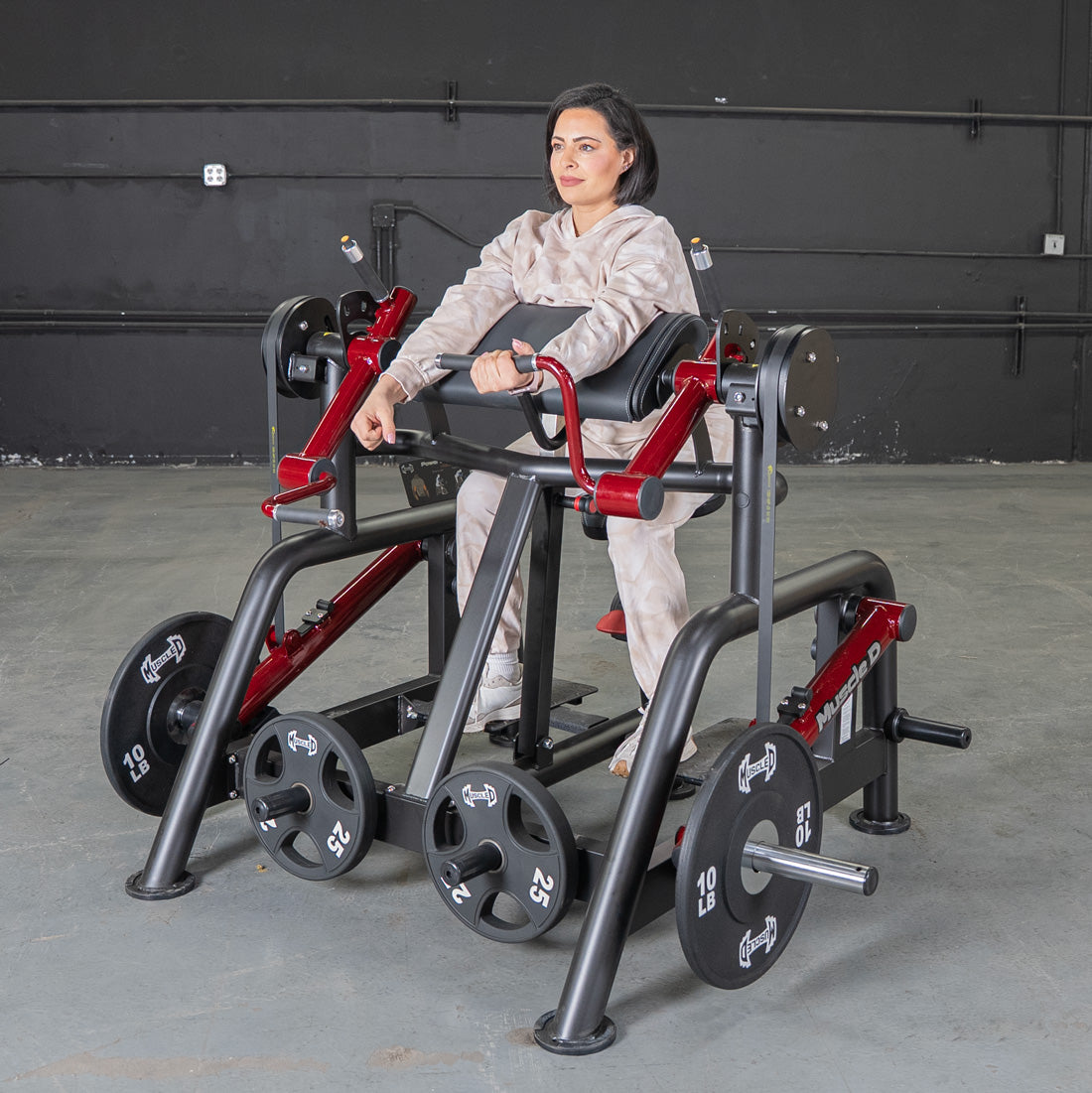muscle d fitness commercial plate loaded black and maroon power leverage v2 iso lateral biceps curl machine