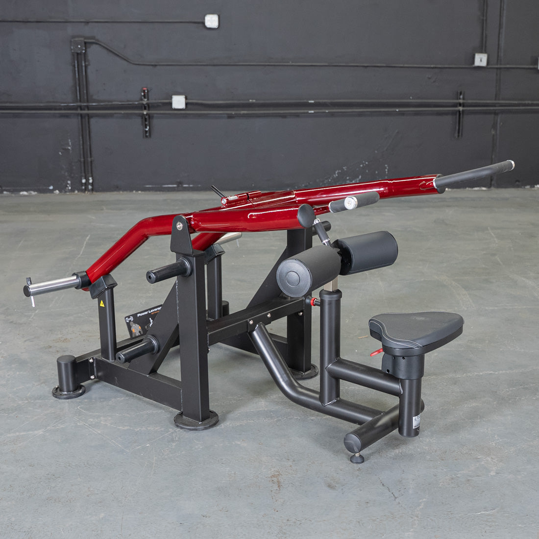 muscle d fitness commercial plate loaded black and maroon power leverage v2 iso lateral dip machine