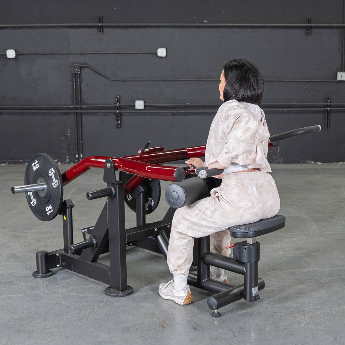 muscle d fitness commercial plate loaded black and maroon power leverage v2 iso lateral dip machine