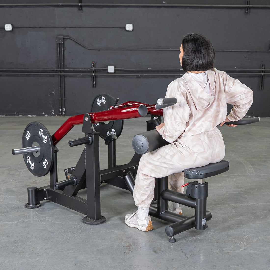 muscle d fitness commercial plate loaded black and maroon power leverage v2 iso lateral dip machine