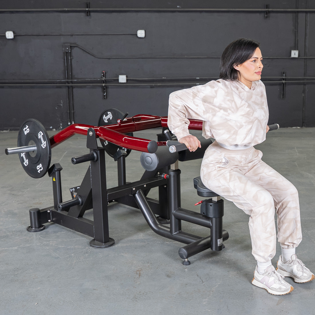 muscle d fitness commercial plate loaded black and maroon power leverage v2 iso lateral dip machine