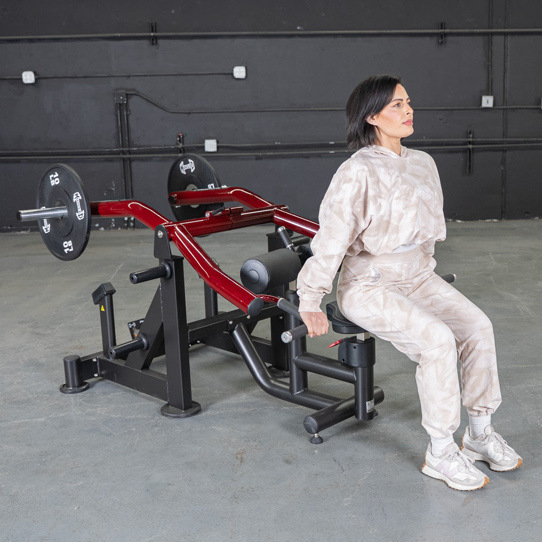 muscle d fitness commercial plate loaded black and maroon power leverage v2 iso lateral dip machine