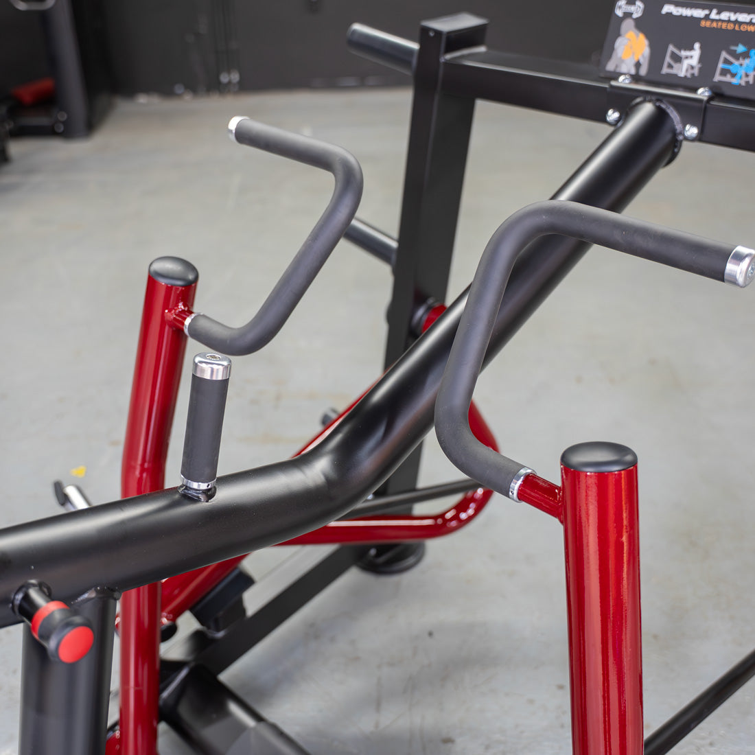 muscle d fitness commercial plate loaded power leverage v2 black and maroon iso-lateral seated row machine detail