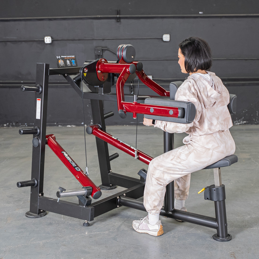 muscle d fitness commercial plate loaded black and maroon power leverage v2 iso lateral raise machine