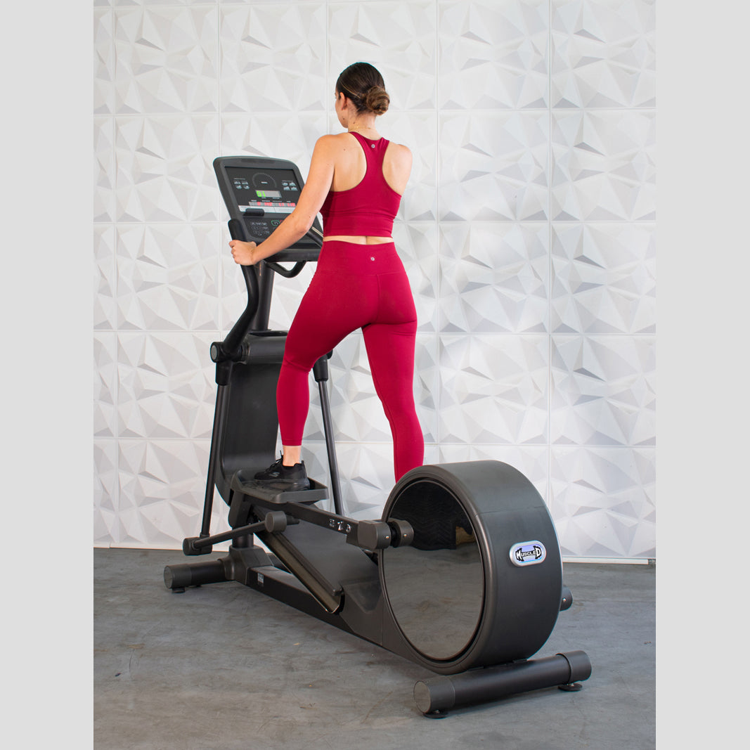 Commercial Elliptical Trainer LED Screen Muscle D Fitness