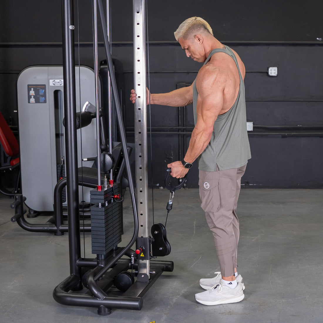 muscle d fitness commercial selectorized vogue black cable crossover machine