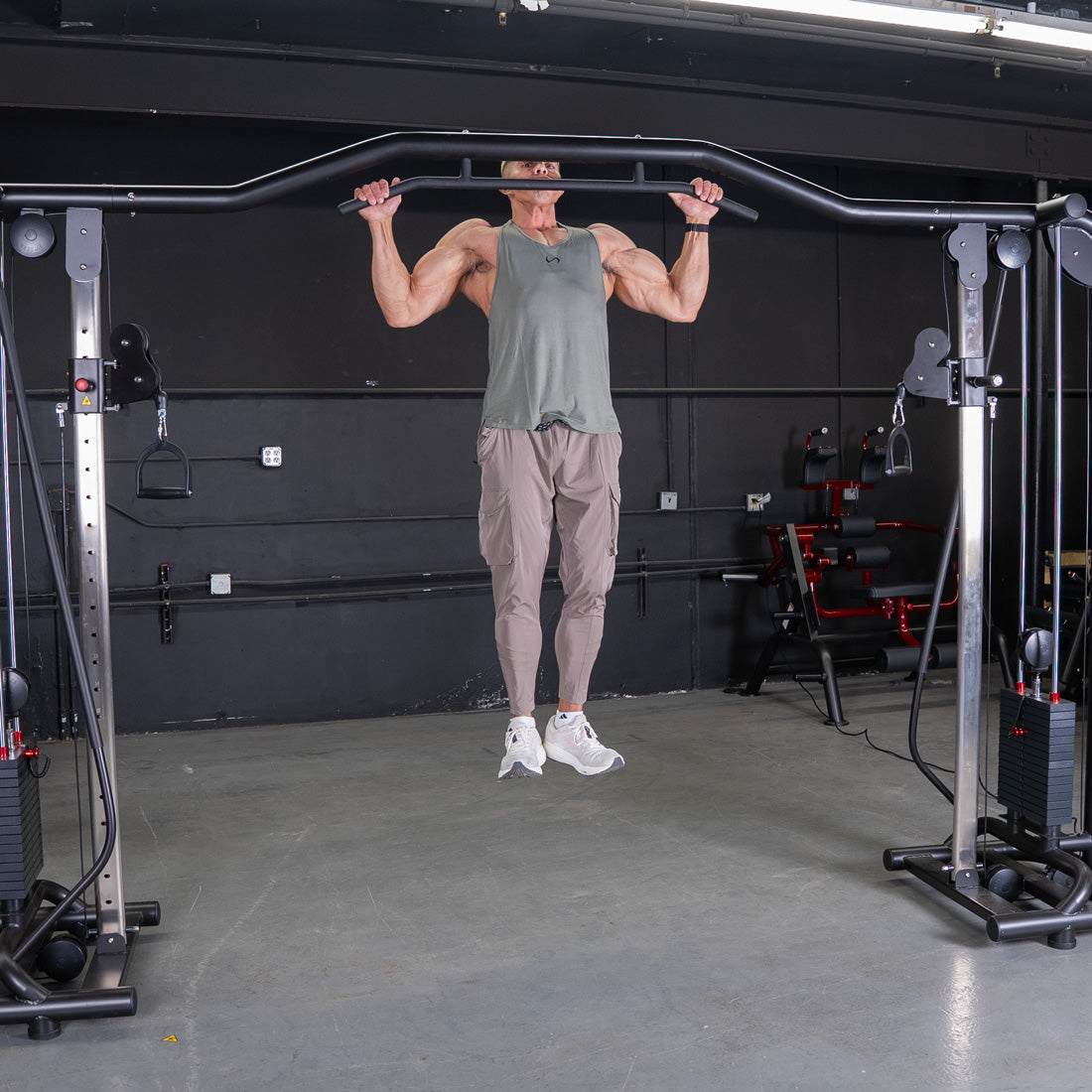 muscle d fitness commercial selectorized vogue black cable crossover machine