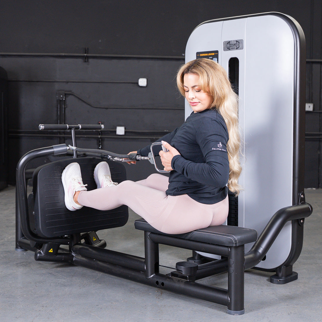 muscle d fitness commercial selectorized vogue black and light grey diverging low row machine