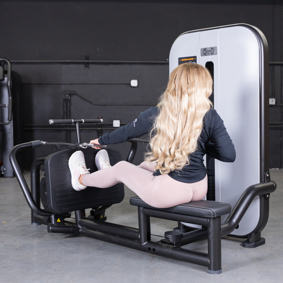 muscle d fitness commercial selectorized vogue black and light grey diverging low row machine