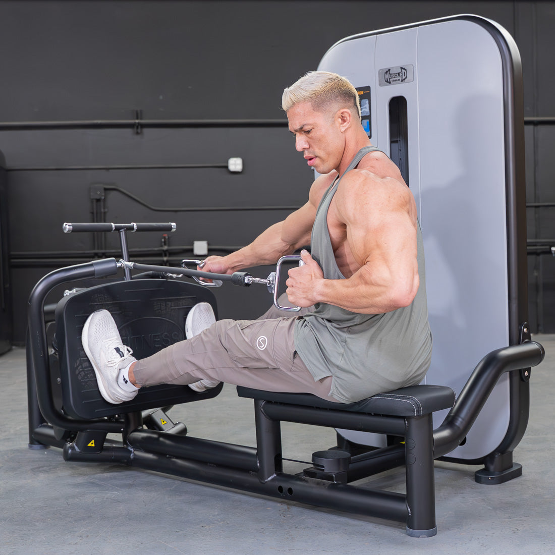 muscle d fitness commercial selectorized vogue black and light grey diverging low row machine