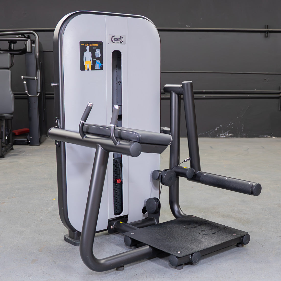 muscle d fitness commercial selectorized vogue black and light grey glute extension machine