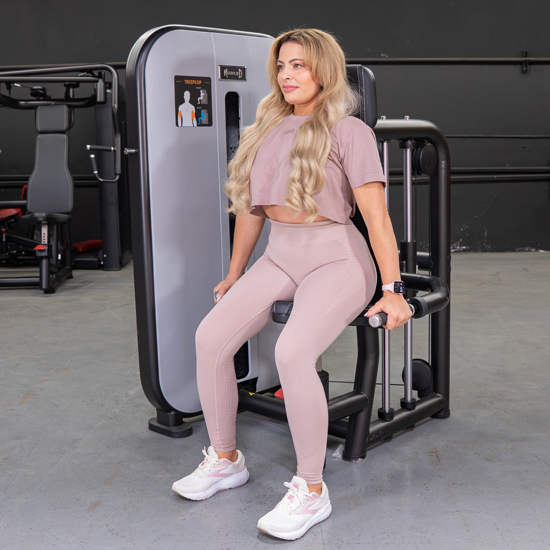 muscle d fitness commercial selectorized vogue black and light grey triceps press down machine