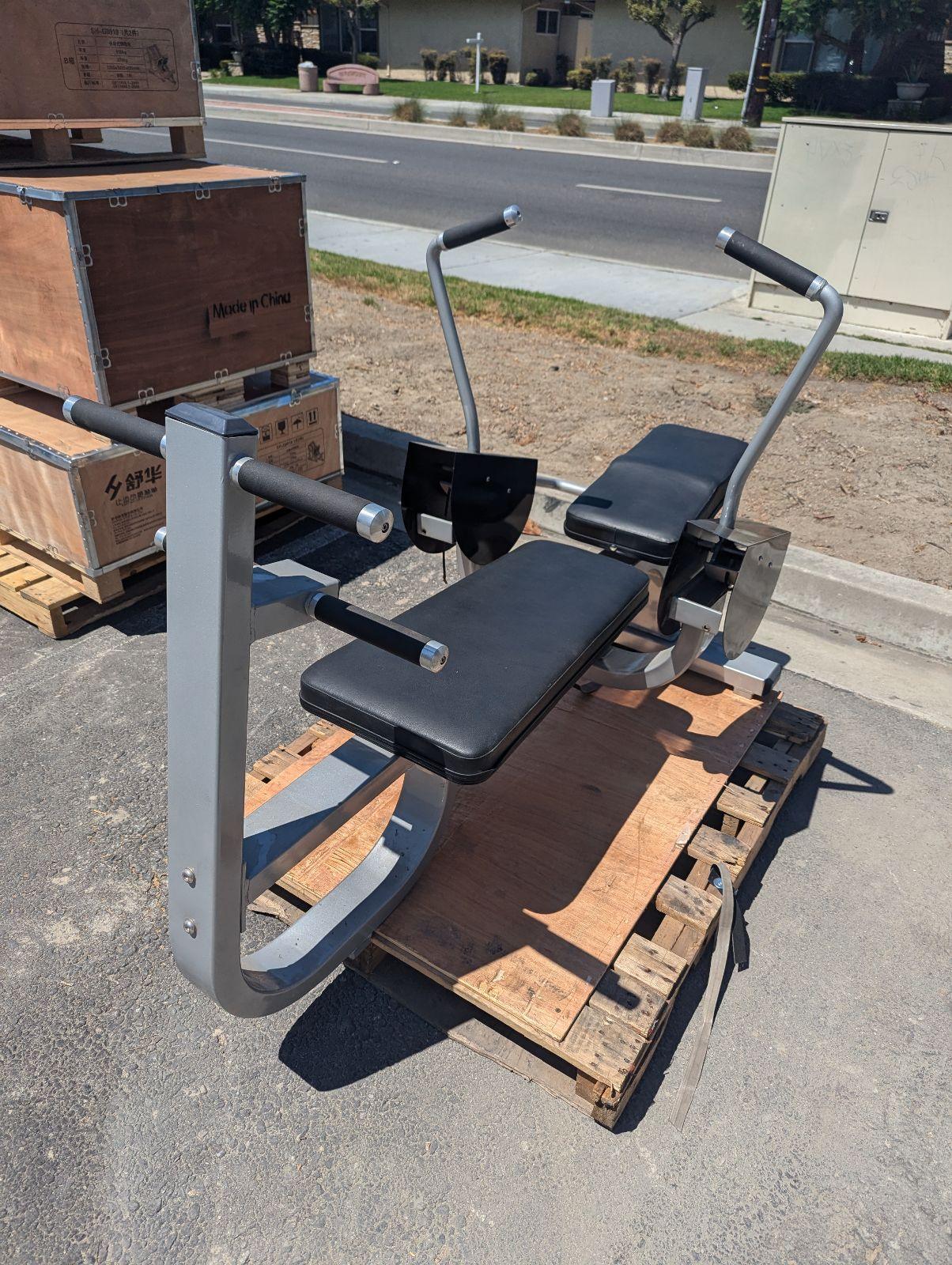 Muscle D Ab Trainer (Ab Roller)Local Pick Up Only Deal(Paramount,CA)