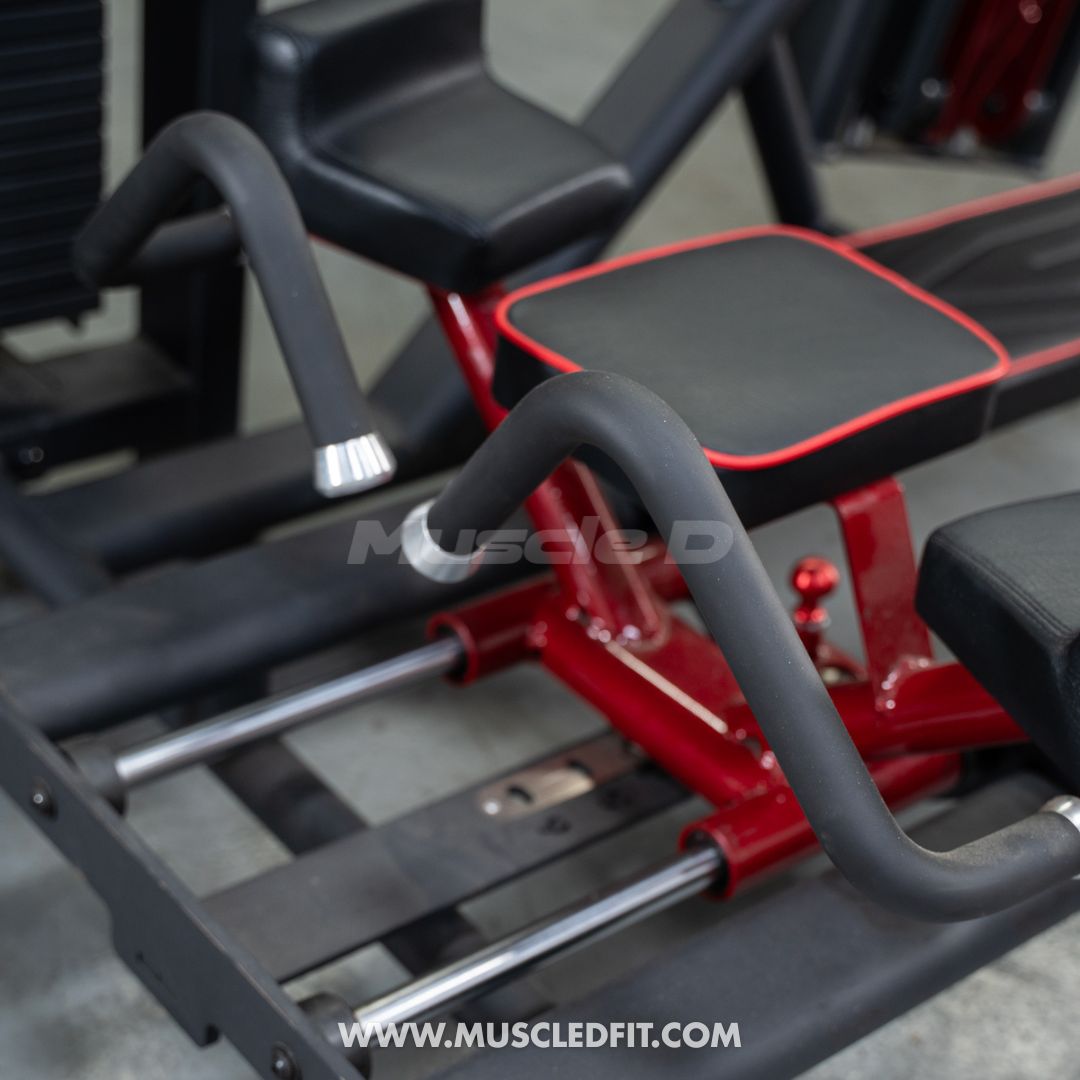 Classic V2 Glute Kick machine with red and black design, featuring the brand 'Muscle D'.
