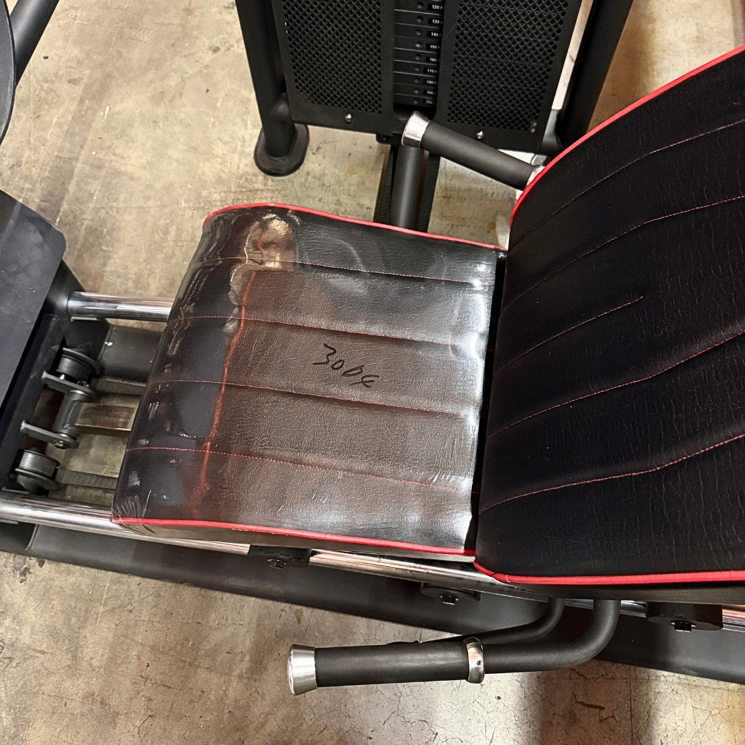 Classic V2 Iso-Lateral Selectorized Leg Press 440 lb Stack