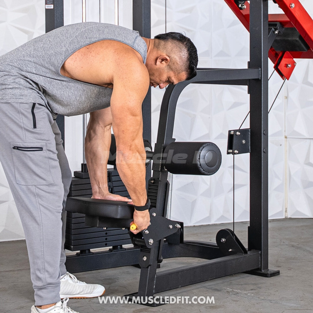 Classic V2 Selectorized Seated Lat Pull Machine – Muscle D Fitness