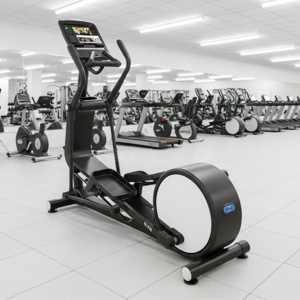 Commercial Elliptical Trainer - Touch Screen - Muscle D Fitness - Card
