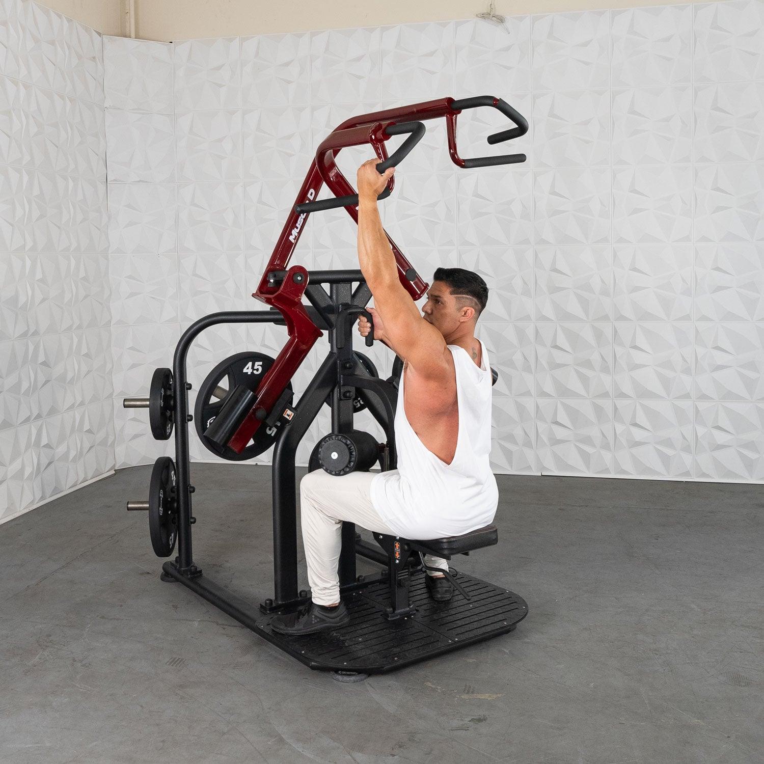 Pro Strength Rotary Lat Pull-Down