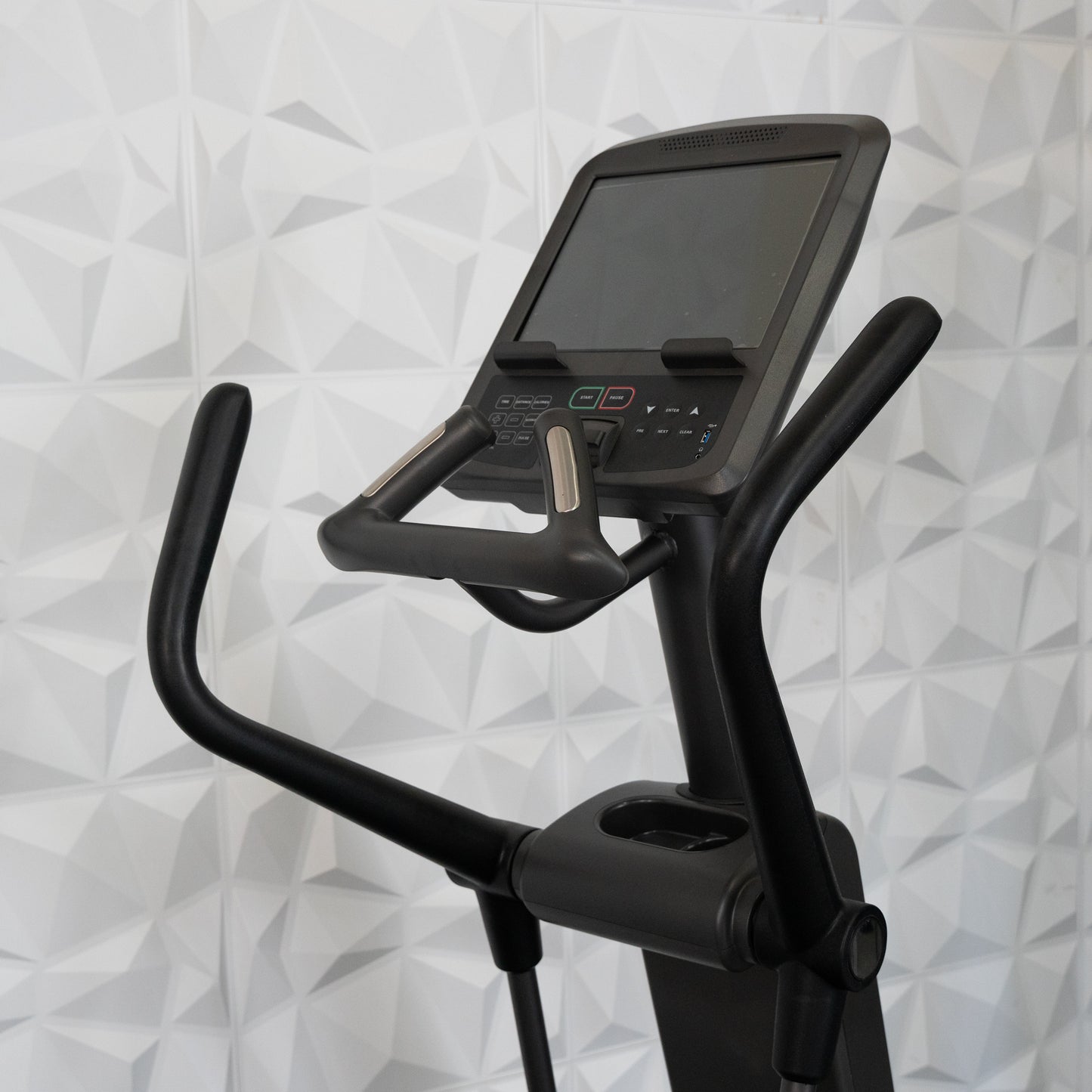Commercial Elliptical Trainer - Touch Screen