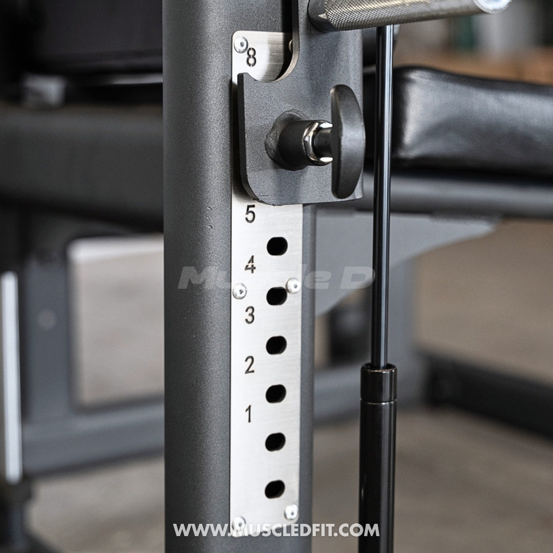 Excel Kneeling Glute / Hip Extension Machine