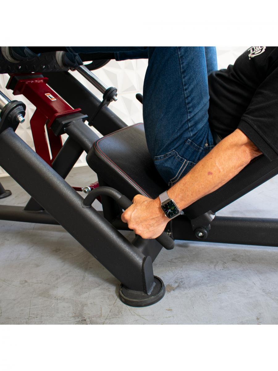 Pro Strength Linear Bearing Leg Press