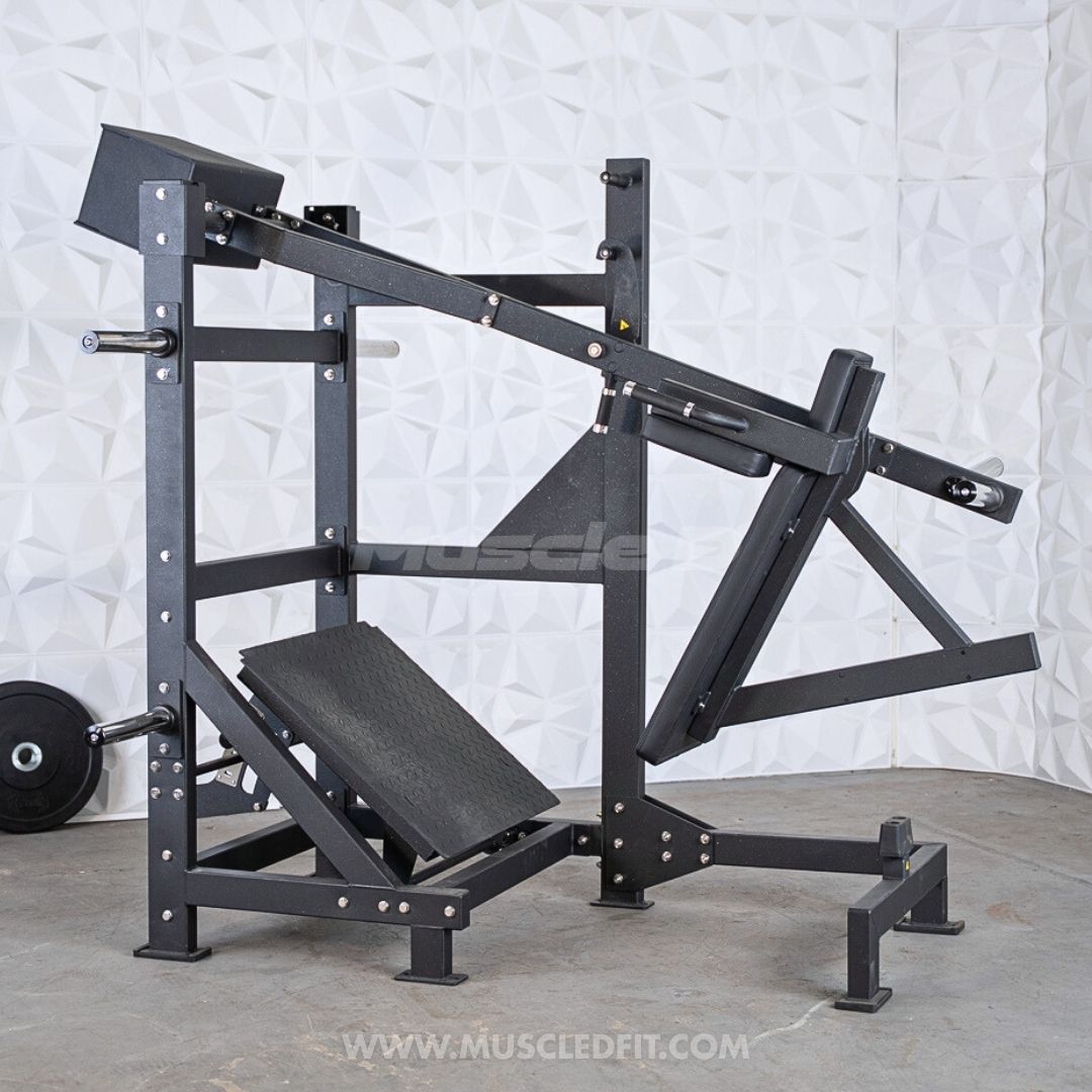 Excel Counterbalanced Pendulum Squat Machine | Muscle D Fitness