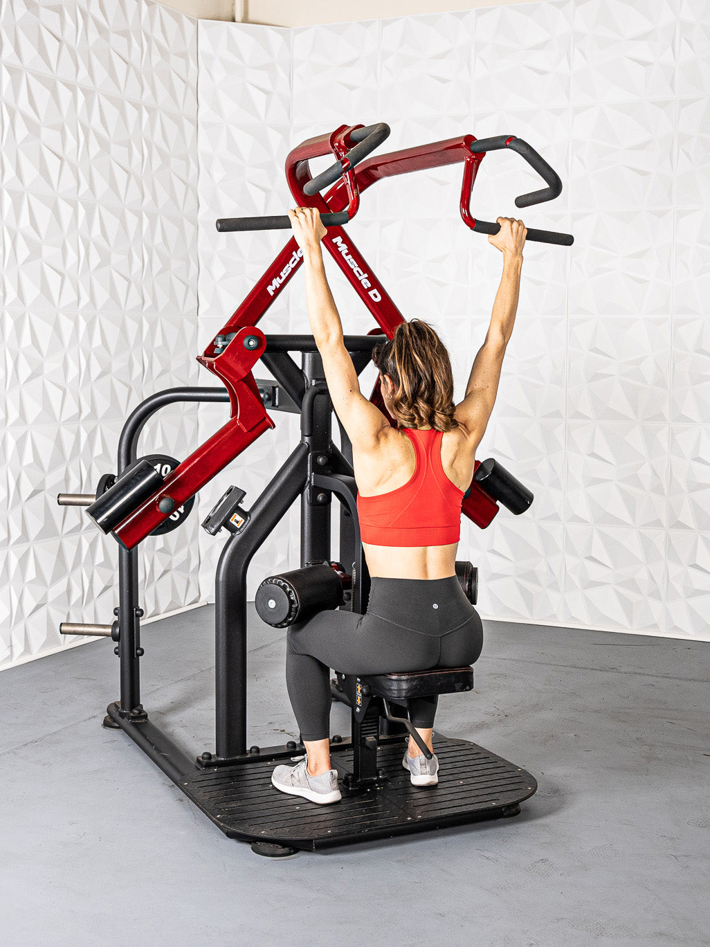 Pro Strength Rotary Lat Pull-Down