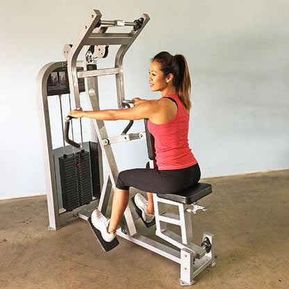 Classic Seated Row with model