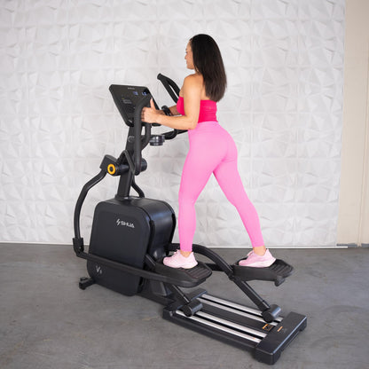 Self Powered Commercial Cross Trainer - Elliptical - Muscle D Fitness - Durable Commercial-Grade Cross Trainer Elliptical