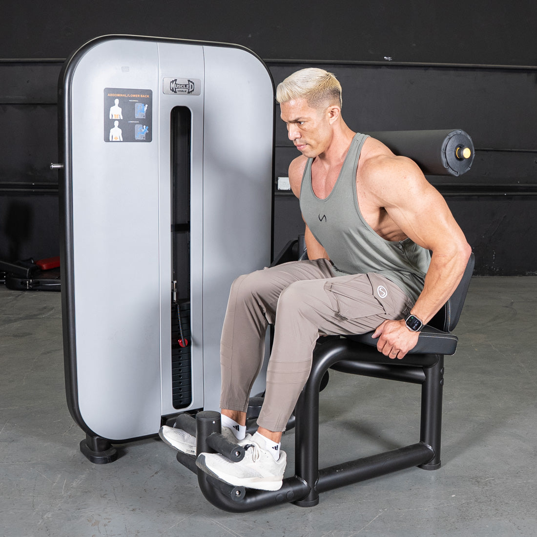 muscle d fitness commercial selectorized black and light grey vogue ab/back combo machine