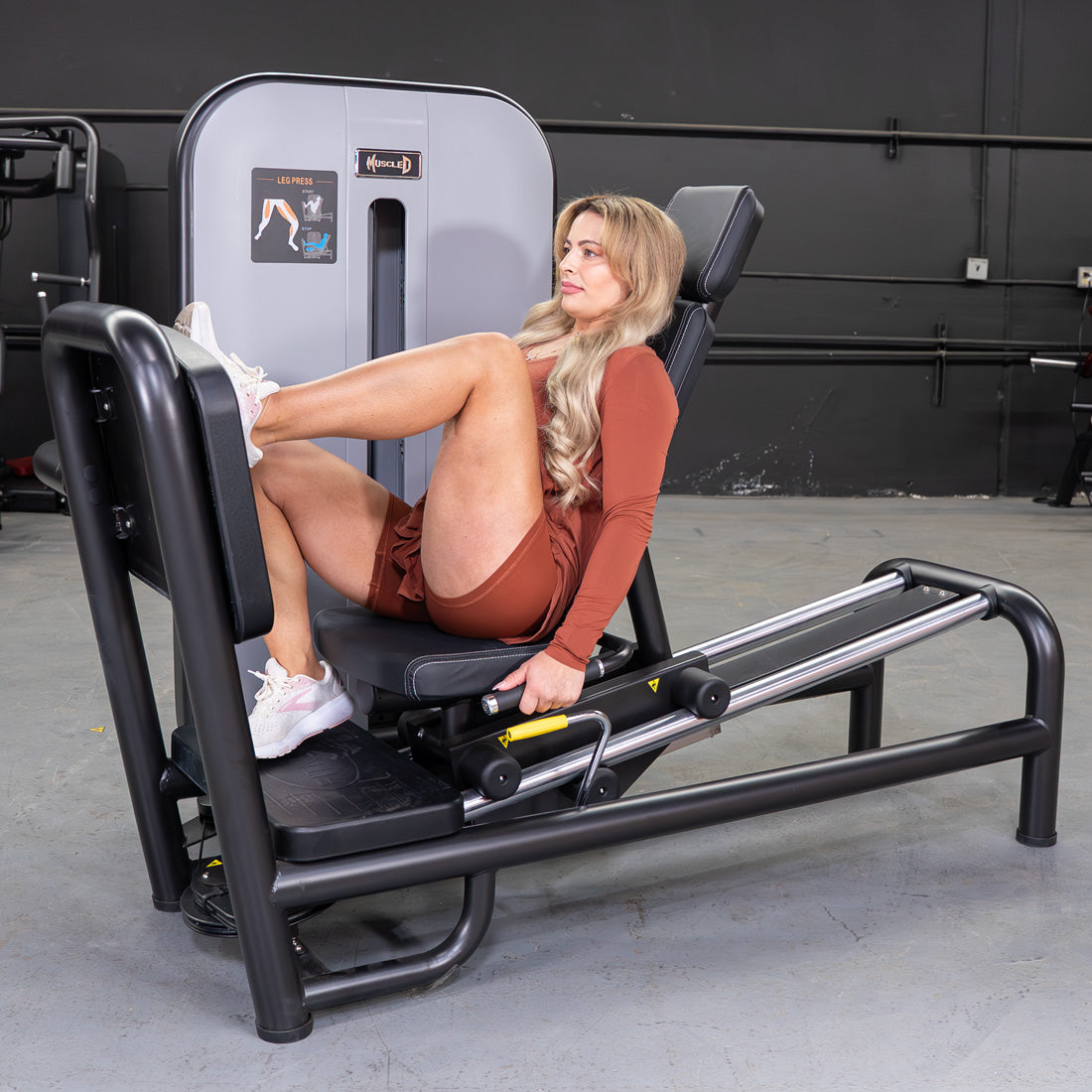 Vogue Leg Press - Muscle D Fitness - Adjustable Seat - Pin Selectorized - Quads Glutes Calf Workout